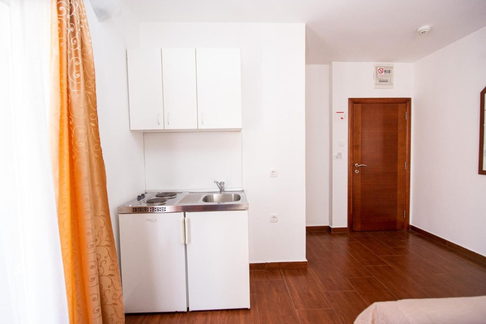 Ipera Apartment Budva
